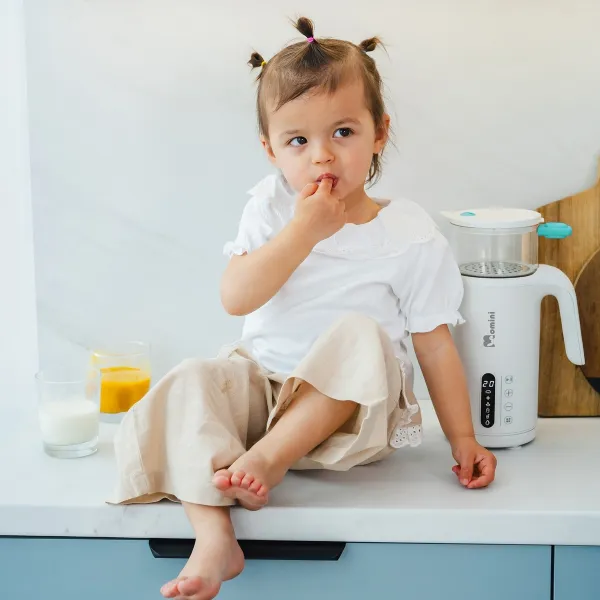 Momini 6in1 Steam Blender with Milk Preparation Function TinyCook