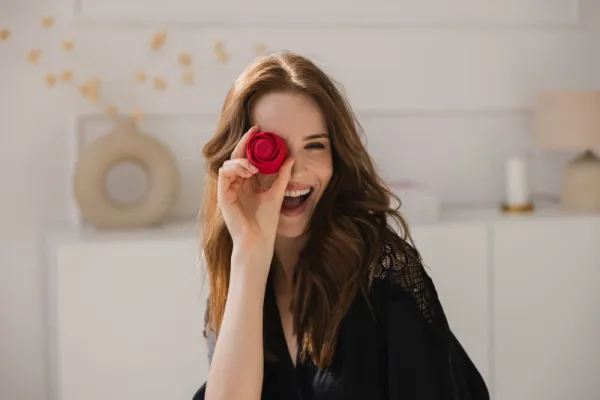 Beautifly Rose Glow Pleaser Self love Red