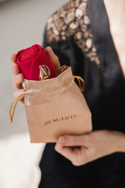 Beautifly Rose Glow Pleaser Self love Red