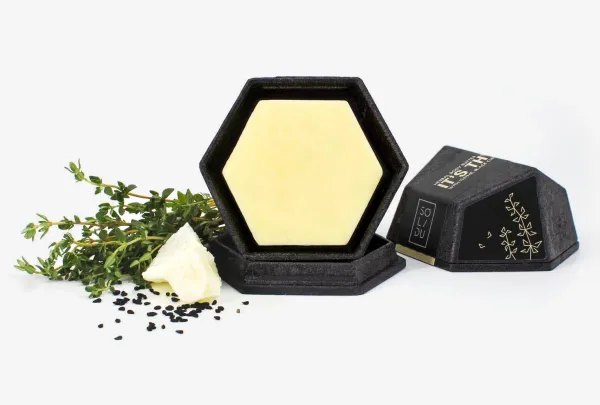 SOLIDU kietasis kūno sviestas su čiobreliais, murumuru ir juodaisiais kmynais IT'S THYME 50g