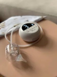 Momini Automatic nasal aspirator Sniffley