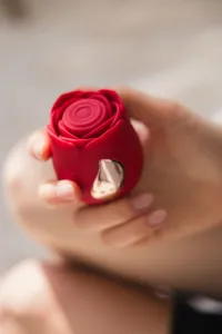 Beautifly Rose Glow Pleaser Self love Red