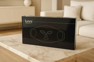 Lunni 7 colors LED and Near-Infrared Light Silicone LED Facial Mask Black
