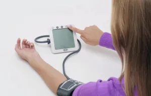 Kraujospūdžio matuoklis automatinis NISSEI DSK-1011