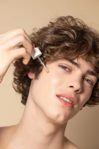 SOROCI Vita Tangerine Toning veido serumas 30ml