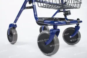 Lauko vaikštynė su 4 ratukais