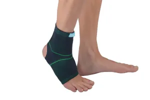 Megztas čiurnos įtvaras atviru kulnu KTO-8R